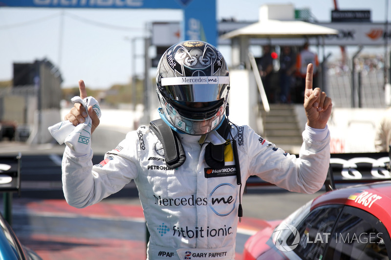 Pole position for Gary Paffett, Mercedes-AMG Team HWA