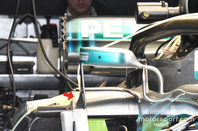 Mercedes AMG F1 W09 spiegel