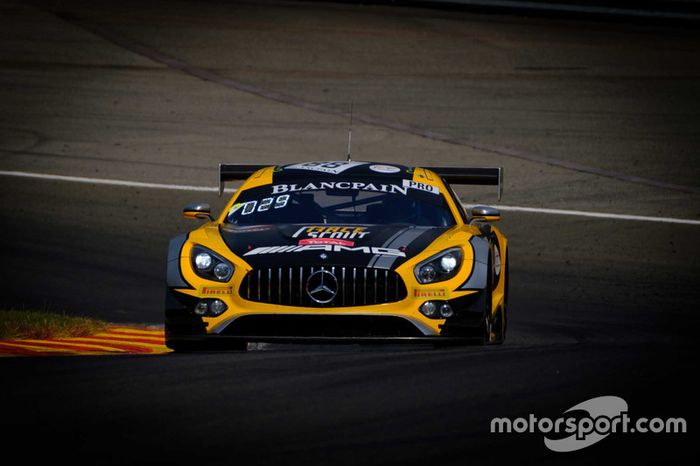 #88 Mercedes-AMG Team Akka ASP Mercedes-AMG GT3: Raffaele Marciello, Tristan Vautier, Daniel Juncadella