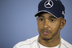 Lewis Hamilton, Mercedes-AMG F1 Basın Toplantısı