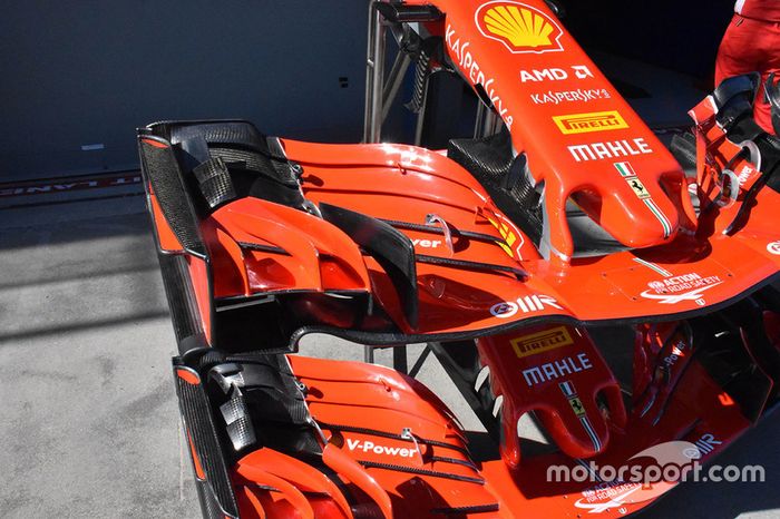 Detalhe da asa frontal da Ferrari SF71H