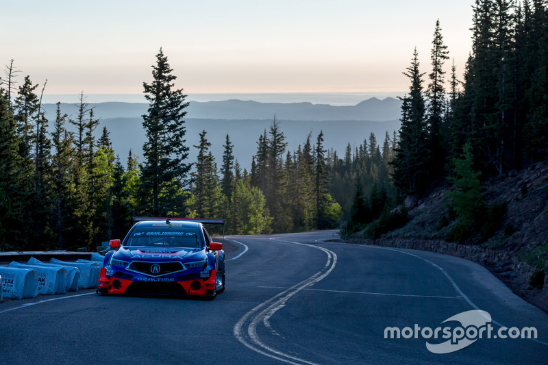 #42 Peter Cunningham, Acura TLX GT