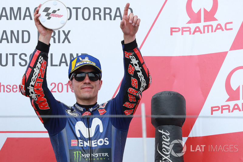 Podio: tercer clasificado Maverick Viñales, Yamaha Factory Racing