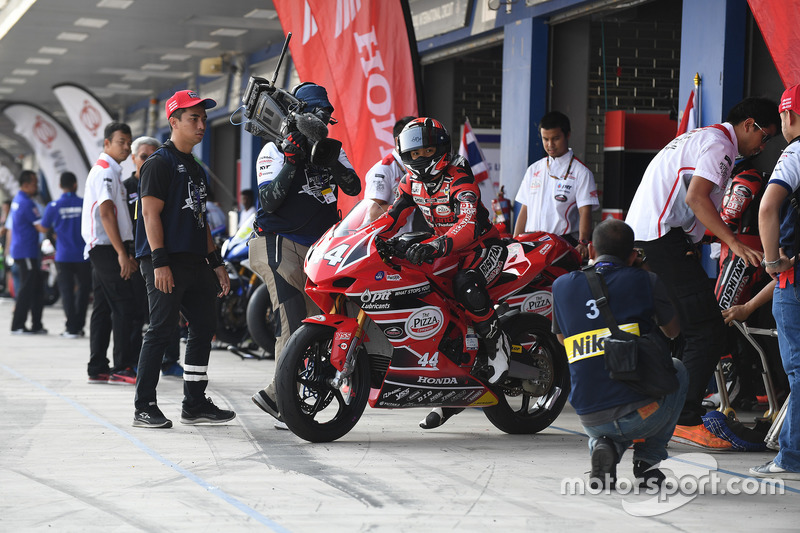 AP250: Muklada Sarapuech, AP Honda Racing Thailand