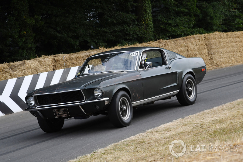 Ford Mustang Стіва Макквїна