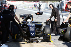 Kevin Magnussen, Renault Sport F1 Team RS16