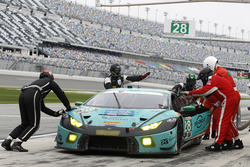 Pitstop per #28 Konrad Motorsport Lamborghini Huracan GT3: Rolf Ineichen, Lance Willsey, Franz Konra