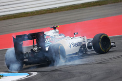 Valtteri Bottas, Williams FW38 recupera da un testacoda