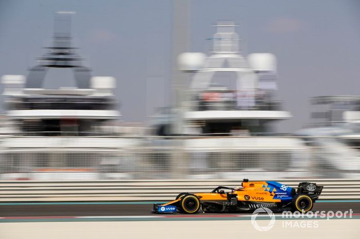 Carlos Sainz Jr., McLaren MCL34