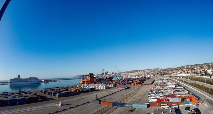 Embarque en Marsella del Dakar 2020