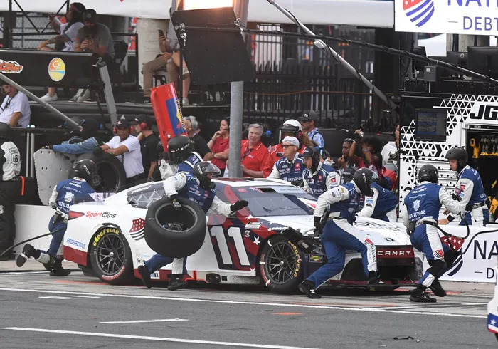Denny Hamlin, Joe Gibbs Racing Toyota