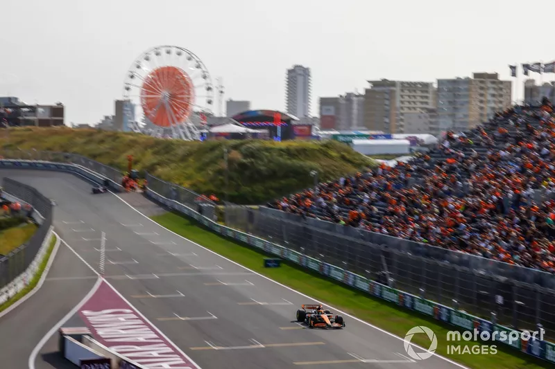 Oscar Piastri, McLaren MCL38 