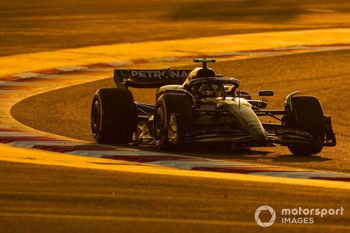 Lewis Hamilton, Mercedes F1 W14