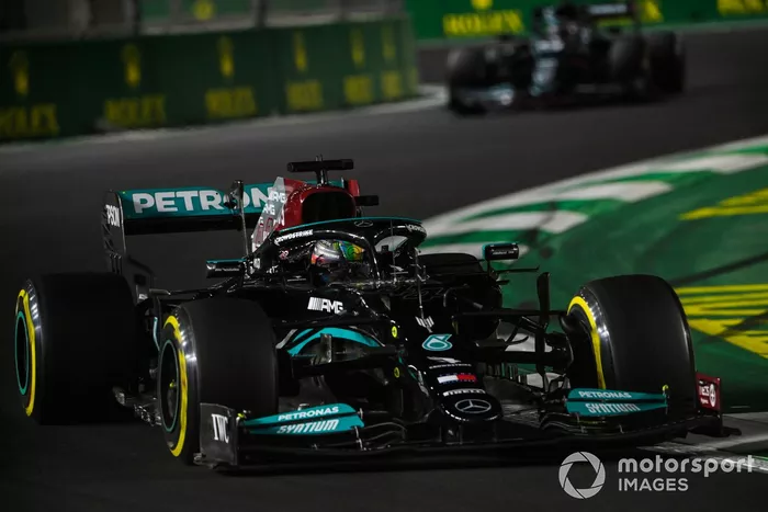 Lewis Hamilton, Mercedes W12