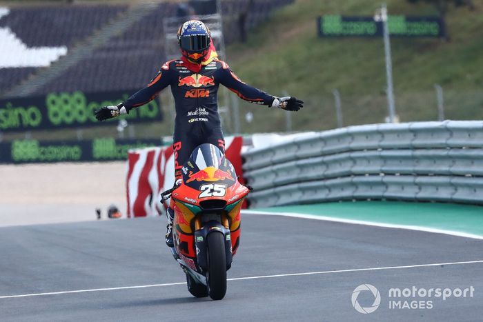 Ganador Raul Fernandez, Red Bull KTM Ajo