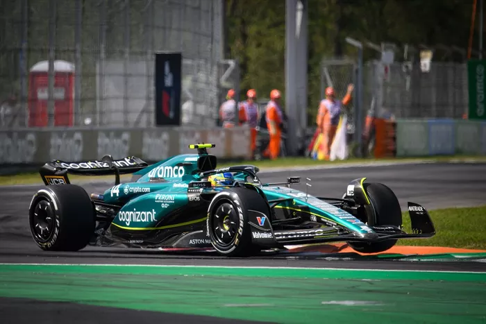 Fernando Alonso, Aston Martin AMR23