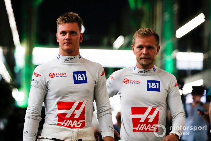 Mick Schumacher, Haas F1 Team, Kevin Magnussen, Haas F1 Team