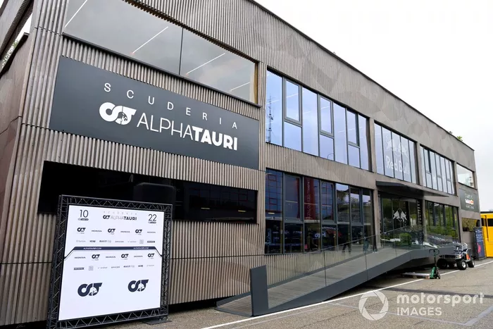 AlphaTauri motorhome