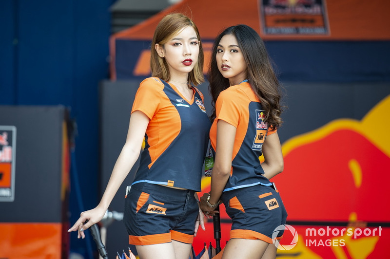 Grid girl