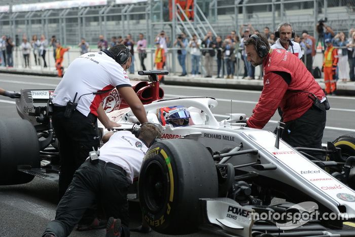 Tatiana Calderón, Sauber C37 piloto de prueba