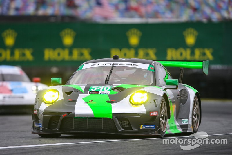 #540 Black Swan Racing Porsche 911 GT3 R, GTD: Timothy Pappas, Matteo Cairoli, Dirk Werner, Marco Seefried