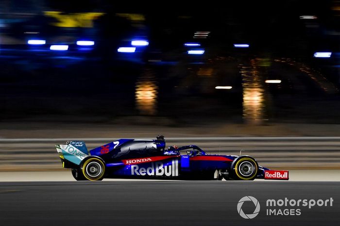 15: Daniil Kvyat, Toro Rosso STR14, 1:29.854