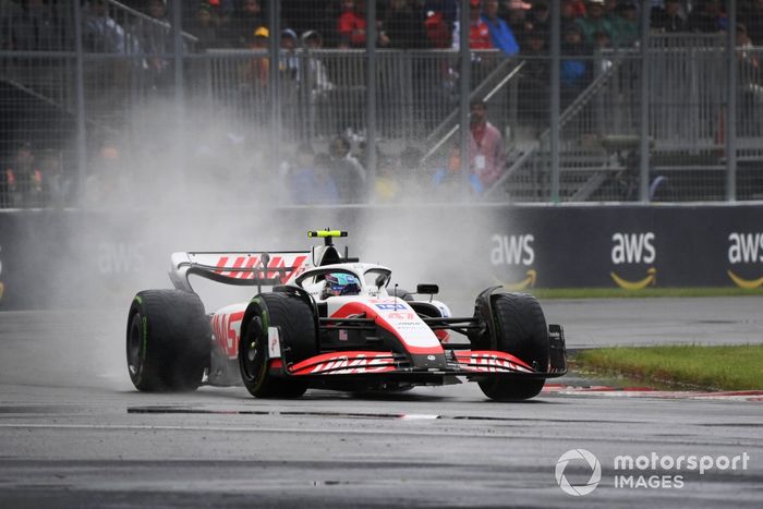 Mick Schumacher, Haas VF-22