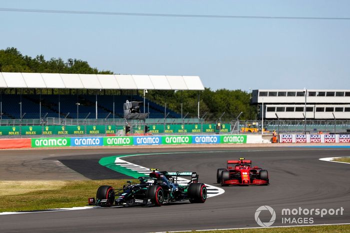 Valtteri Bottas, Mercedes F1 W11, Charles Leclerc, Ferrari SF1000