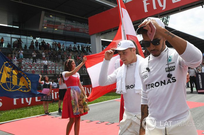 No aprovecharon los pocos problemas de fiabilidad de Hamilton