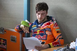 Jeffrey Herlings in het KTM paddock