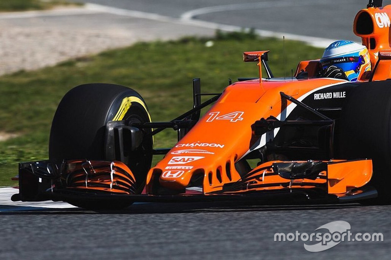 Fernando Alonso, el McLaren MCL32