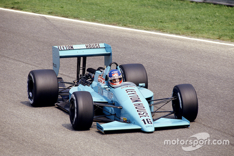 19. Ivan Capelli (93 Grandes Premios)