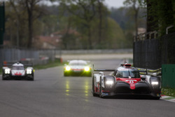 #8 Toyota Gazoo Racing Toyota TS050 Hybrid: Ентоні Девідсон, Ніколя Лап'єрр, Казукі Накадзіма