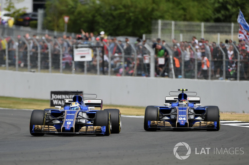 Marcus Ericsson, Sauber C36, Pascal Wehrlein, Sauber C36