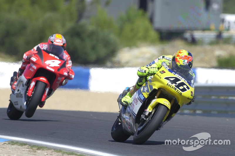 Primeros duelos con Max Biaggi