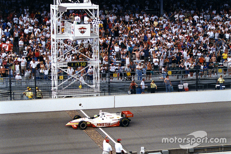 1. Kenny Bräck, A.J. Foyt Enterprises, Dallara-Aurora