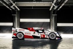 De Toyota TS050 Hybrid 2016