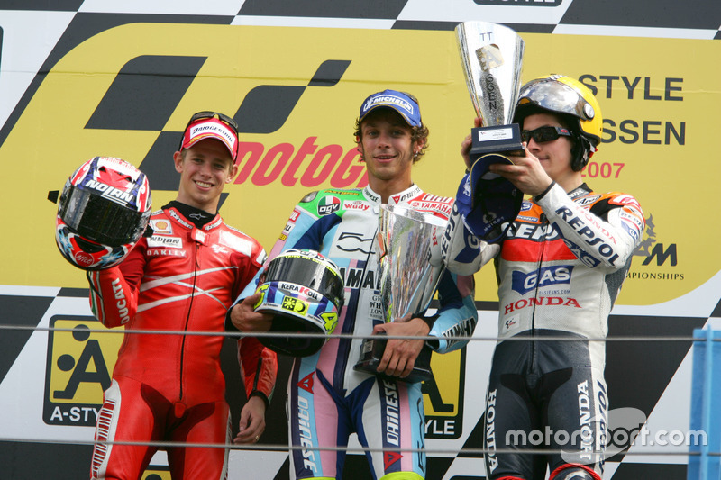 Podium: 1. Valentino Rossi, Yamaha; 2. Cases Stoner, Ducati; 3. Nicky Hayden, Honda