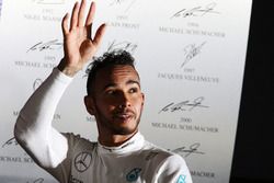 Lewis Hamilton, Mercedes AMG F1 celebra su tercer puesto en el podio