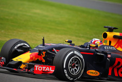 Pierre Gasly, Red Bull Racing RB12 testrijder
