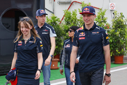 Max Verstappen, Red Bull Racing and Daniil Kvyat, Scuderia Toro Rosso