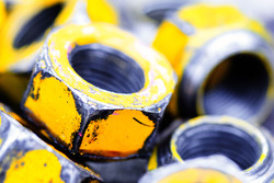 Lug nuts