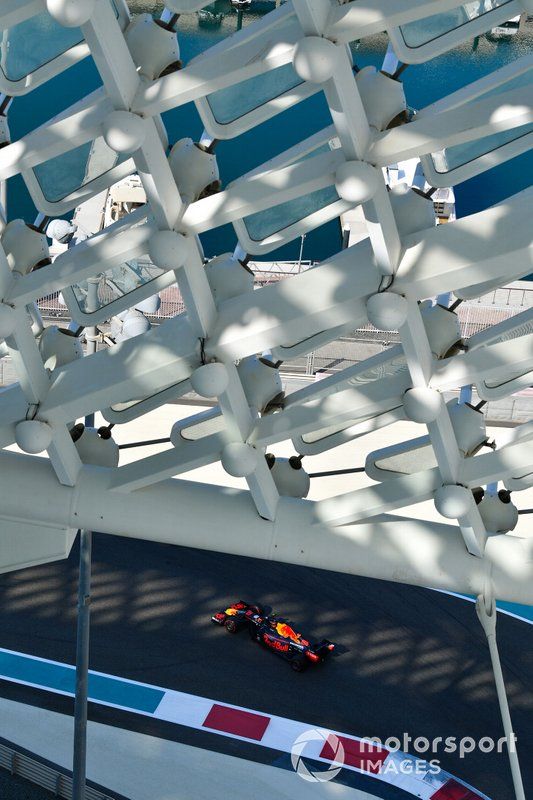 Alex Albon, Red Bull RB15