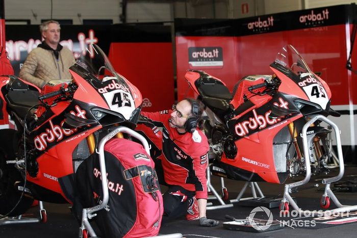 La moto de Scott Redding, Aruba.it Racing Ducati