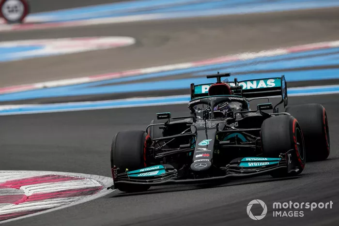 Lewis Hamilton, Mercedes W12