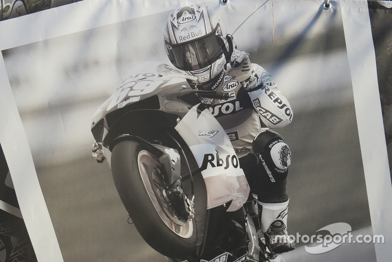 Erinnerung an Nicky Hayden an der Unfallstelle in Misano