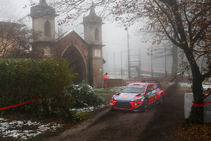 Dani Sordo, Carlos Del Barrio, Hyundai Motorsport Hyundai i20 Coupe WRC