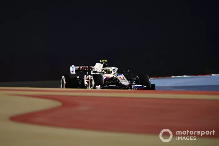 Mick Schumacher, Haas VF-21 