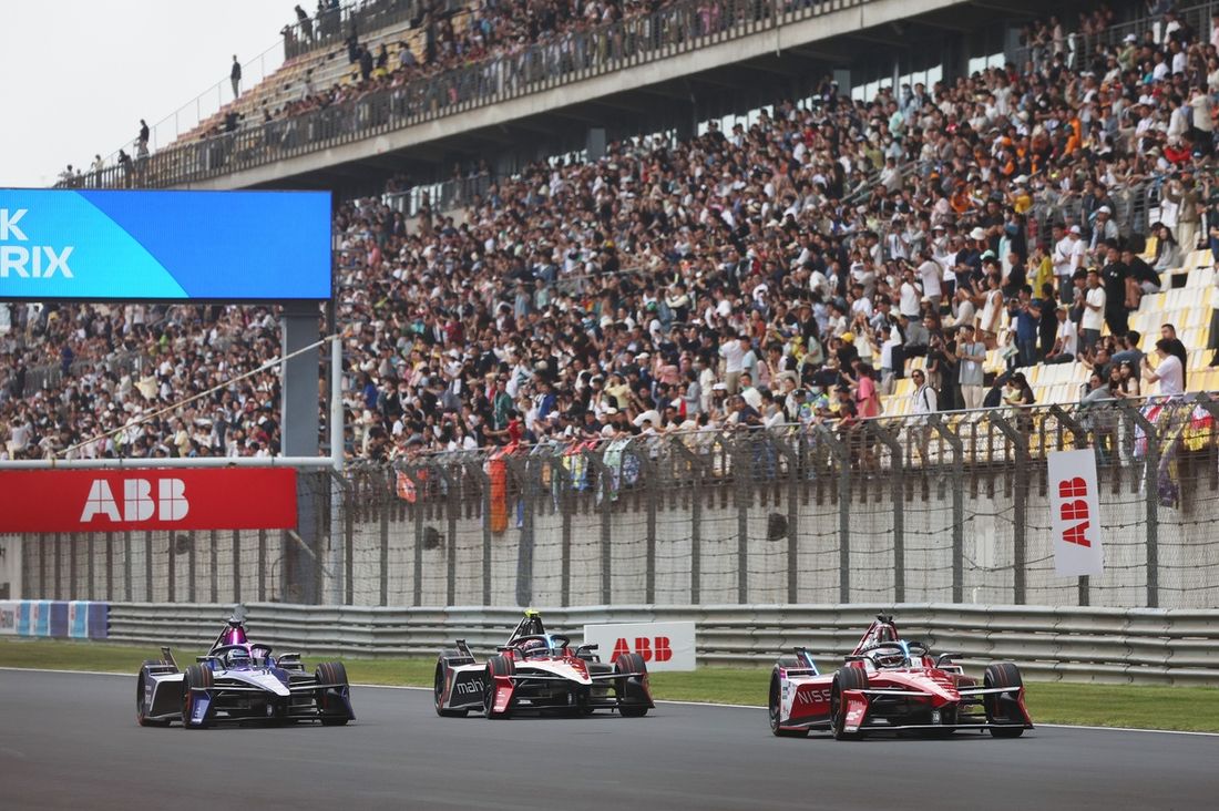 Oliver Rowland, zespół Nissan Formula E, Nyck de Vries, Mahindra Racing, Taylor Barnard, zespół NEOM McLaren Formula E