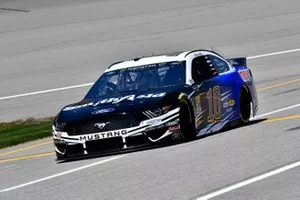 Aric Almirola, Stewart-Haas Racing, Ford Mustang Smithfield / Meijer
